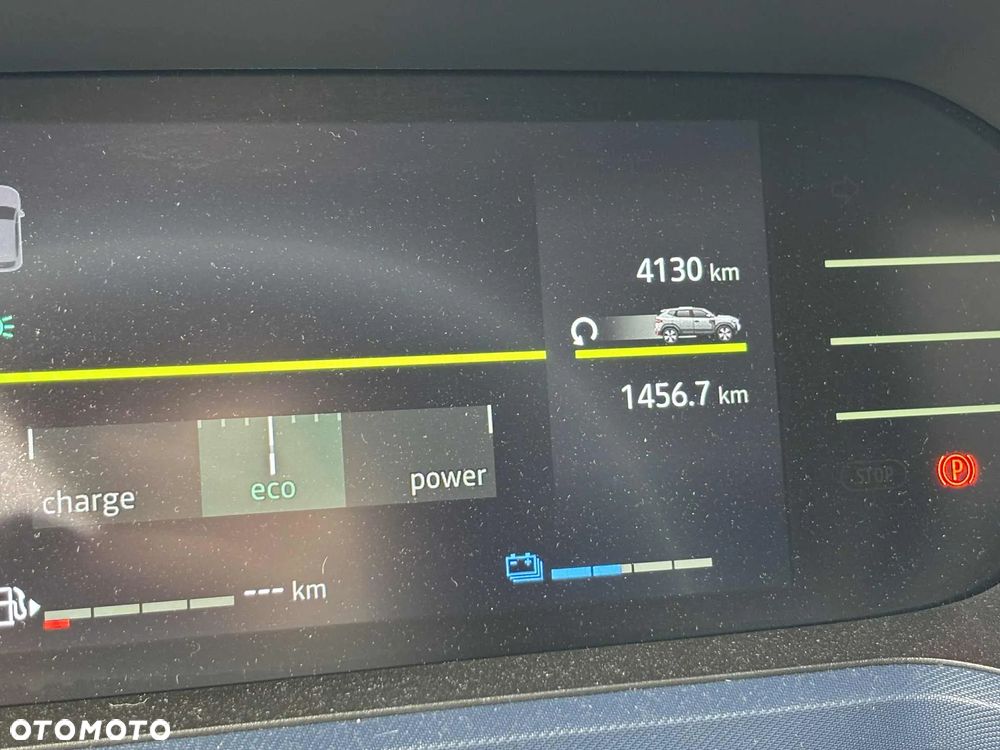 Dacia Duster 1.6 Full Hybrid 140 Journey MMT - 13