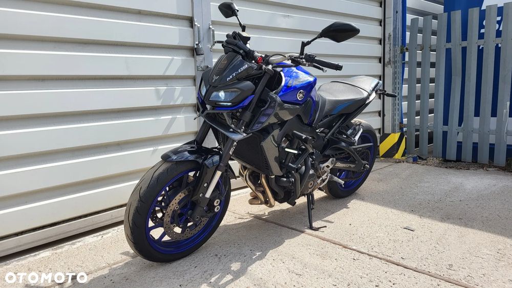 Yamaha MT - 6