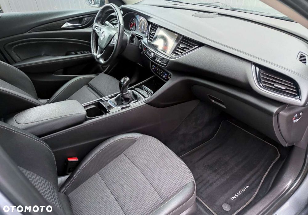 Opel Insignia Country Tourer 2.0 Diesel 4x4 Exclusive - 14