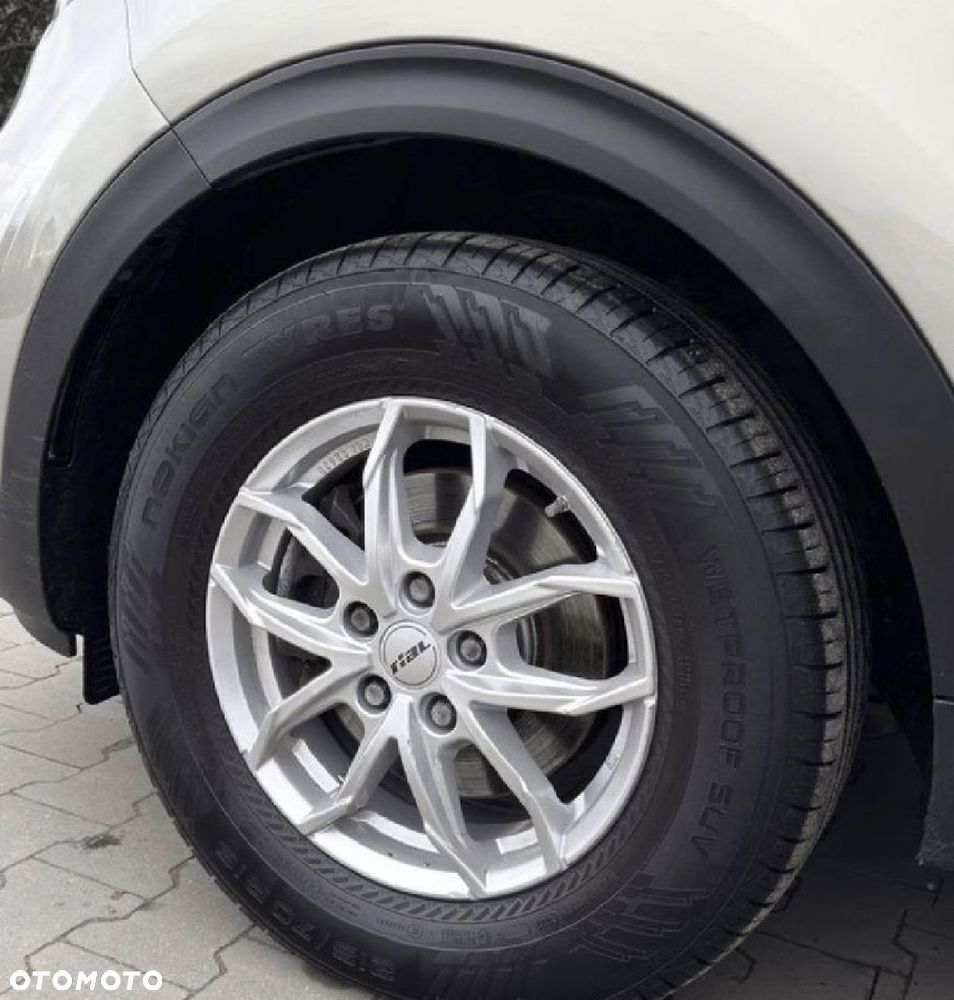 Kia Sportage - 14