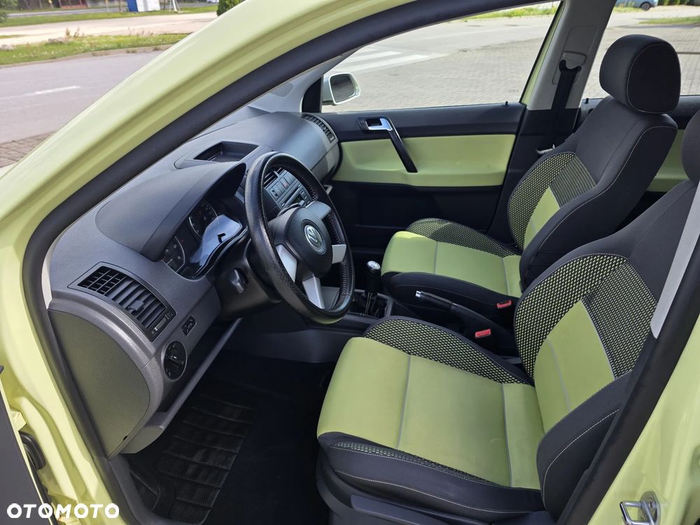 Volkswagen Polo Cross 1.4 16V - 18