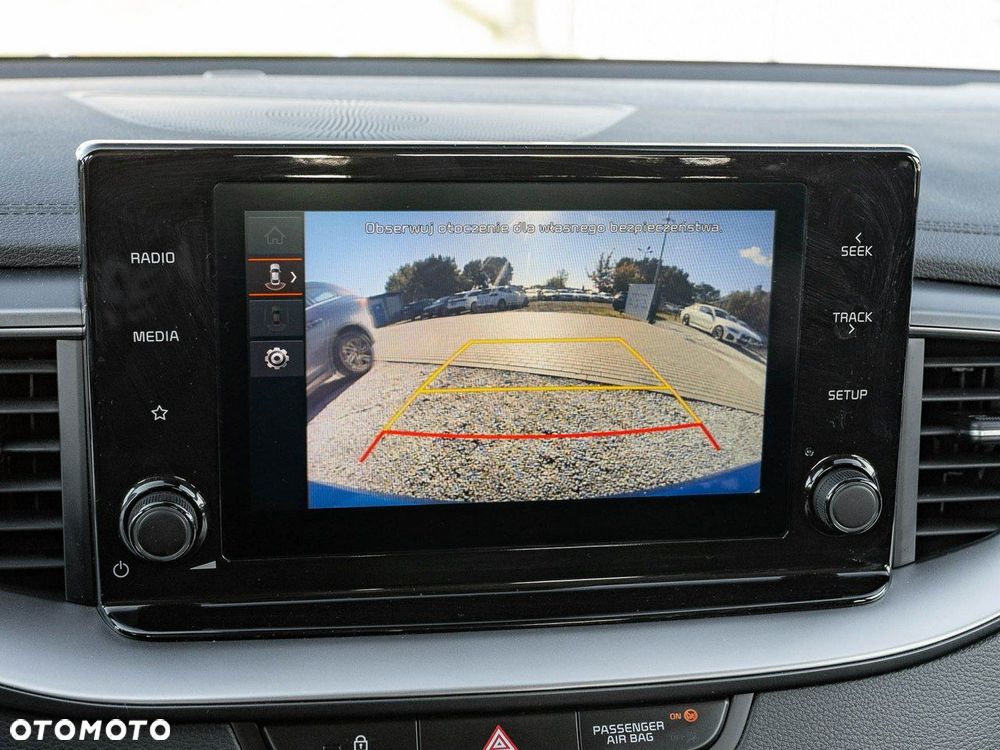 Kia Ceed 1.5 T-GDI M DCT - 23