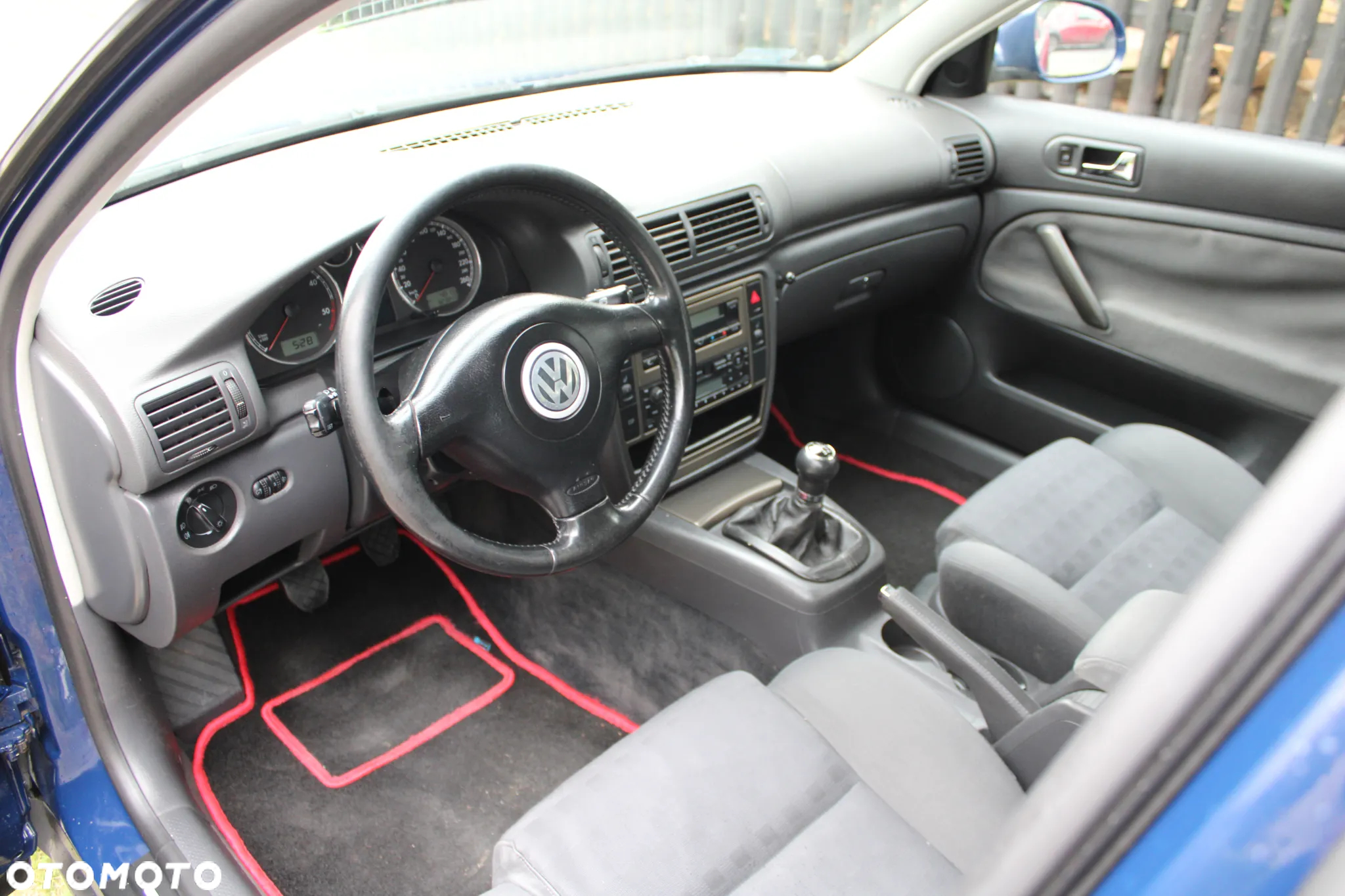 Volkswagen Passat 1.9 TDI Basis - 8
