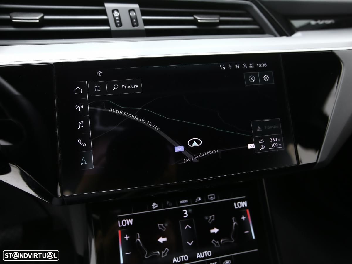 Audi e-tron 55 quattro - 22