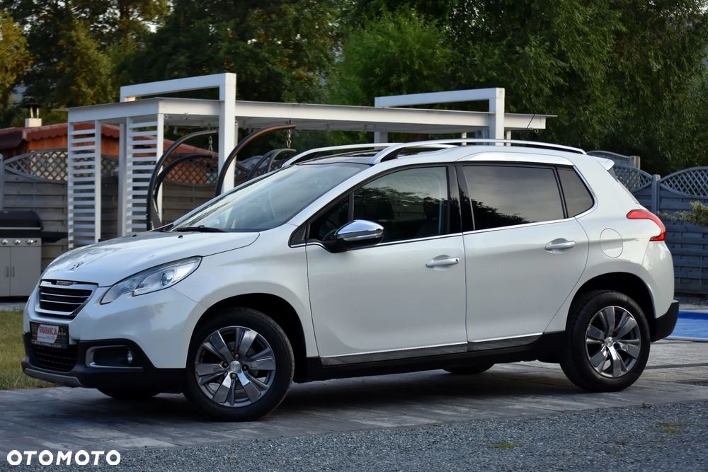 Peugeot 2008 BlueHDi 100 STOP & START Style - 2