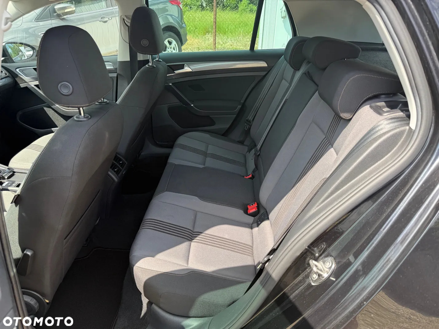 Volkswagen Golf 1.6 TDI BlueMotion Technology Allstar - 17