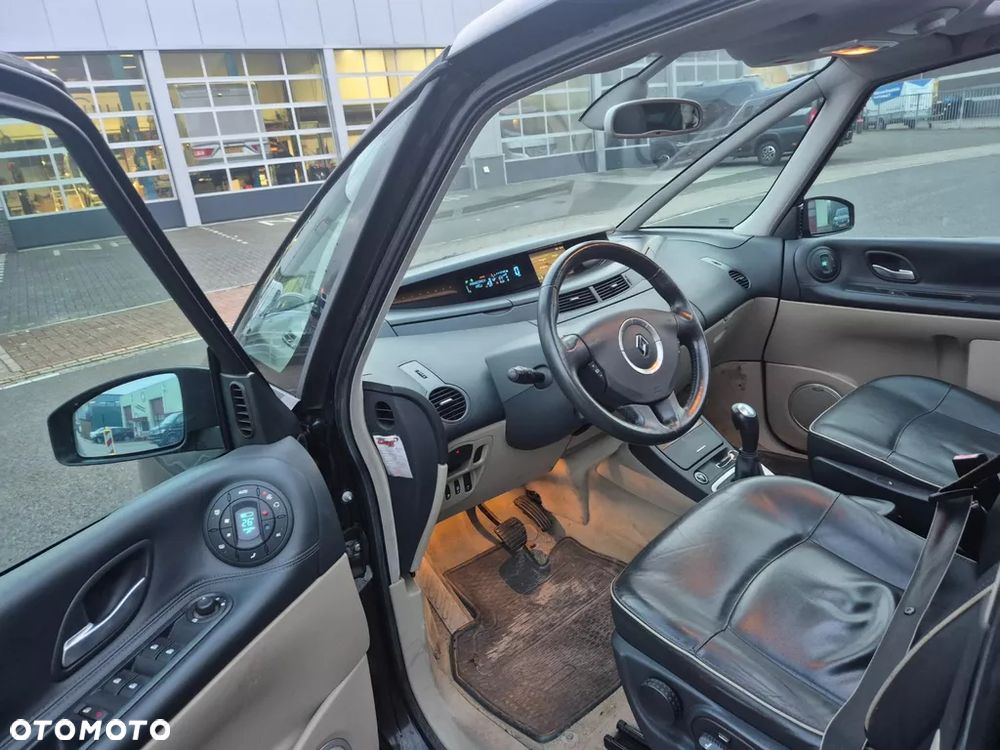Renault Grand Espace 3.5 Initiale - 19
