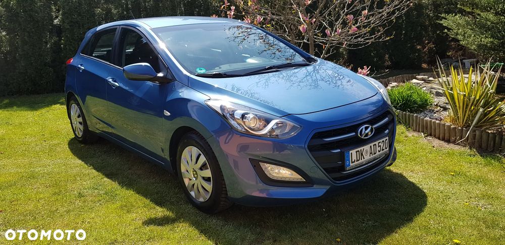 Hyundai i30 blue 1.4 Classic - 3