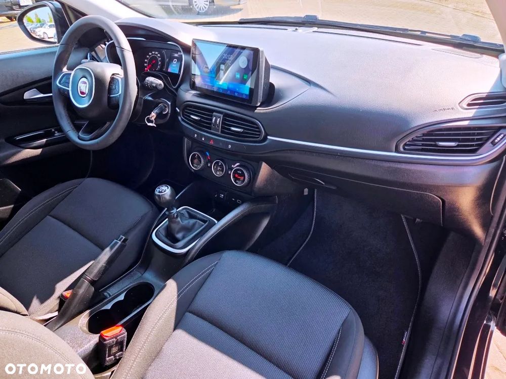 Fiat Tipo 1.4 16V More - 29