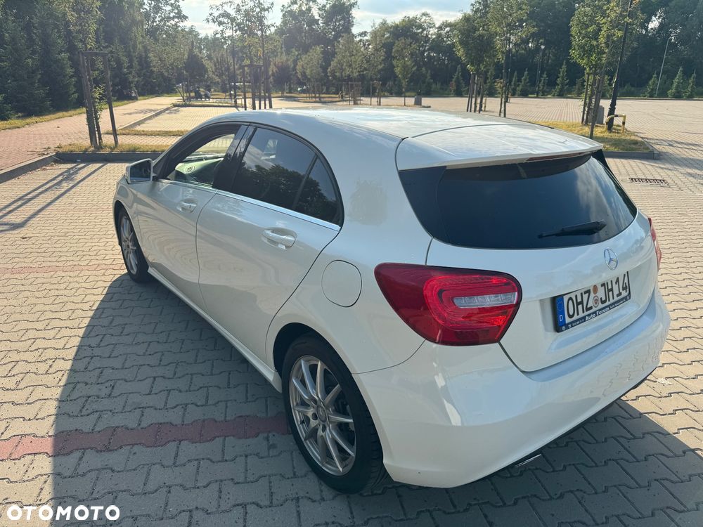 Mercedes-Benz Klasa A 180 (BlueEFFICIENCY) Urban - 18