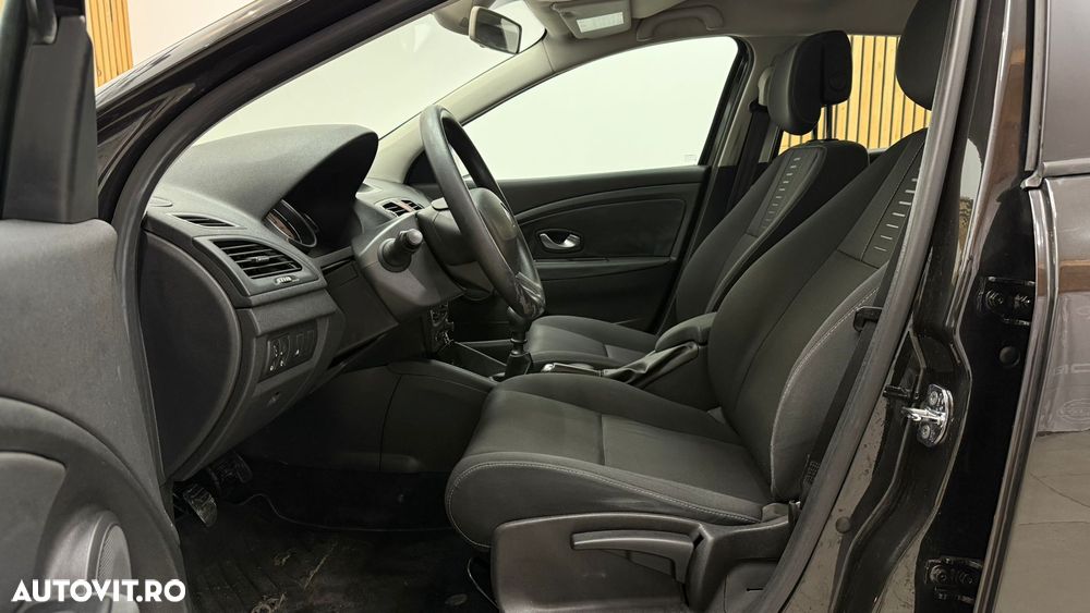 Renault Megane 1.6 16V Dynamique - 14