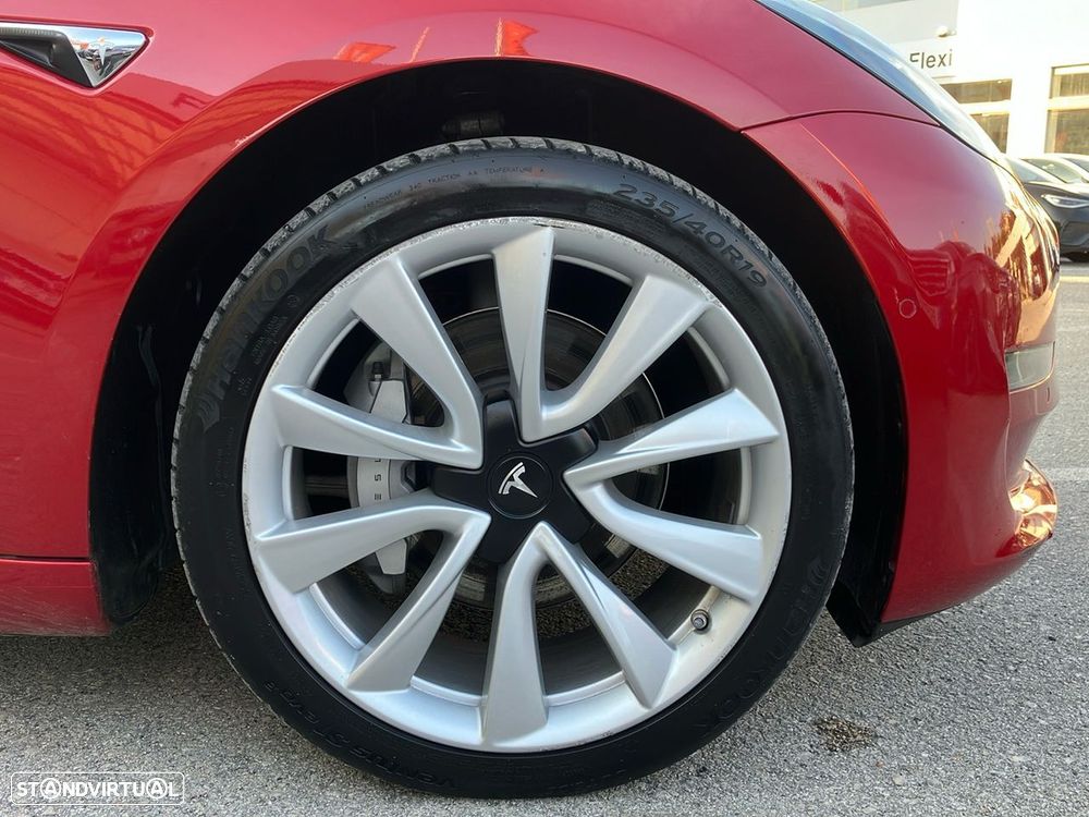 Tesla Model 3 - 18