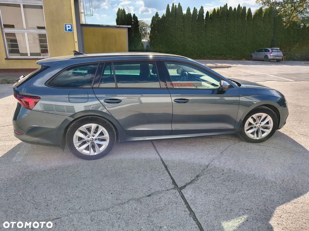 Skoda Octavia 1.5 TSI ACT Ambition - 4
