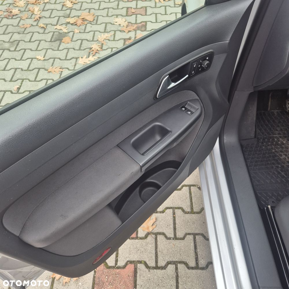 Volkswagen Caddy - 15