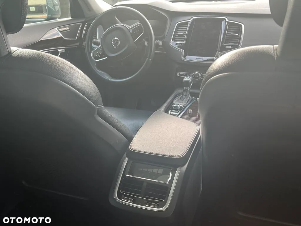 Volvo XC 90 T6 AWD Geartronic Momentum - 13