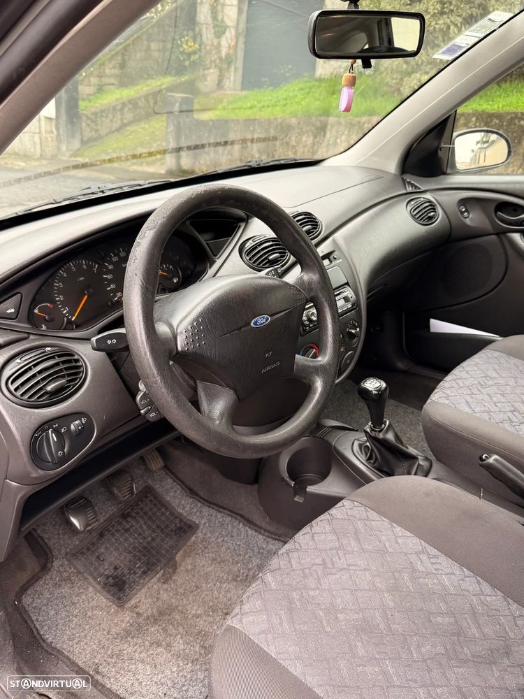 Ford Focus 1.4 Comfort - 7