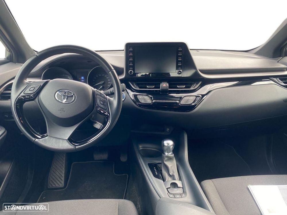 Toyota C-HR - 7