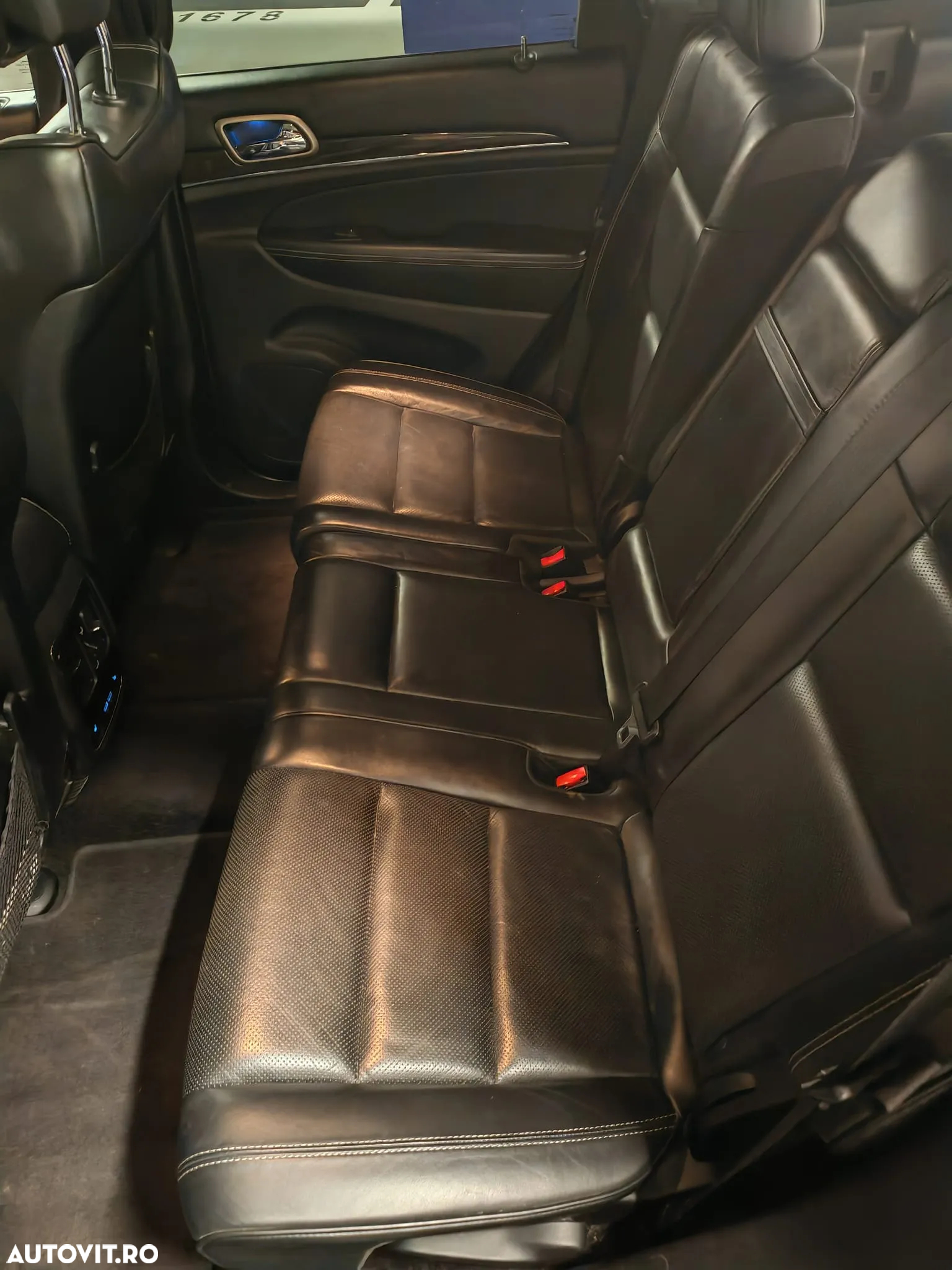 Jeep Grand Cherokee 3.0 TD AT Overland - 9