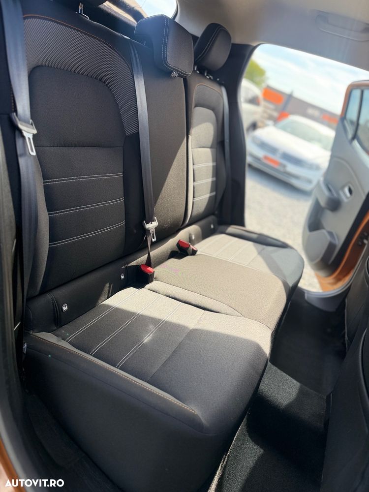Dacia Sandero - 5