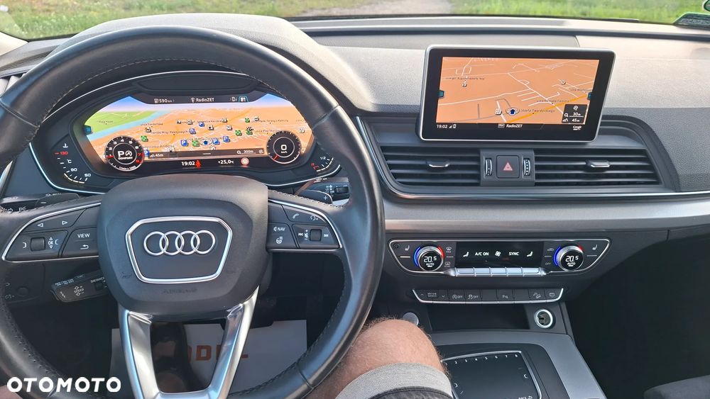Audi Q5 - 10