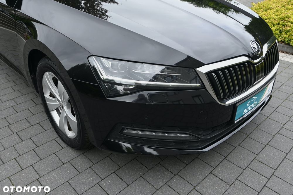 Skoda Superb 2.0 TDI SCR Sportline DSG - 12