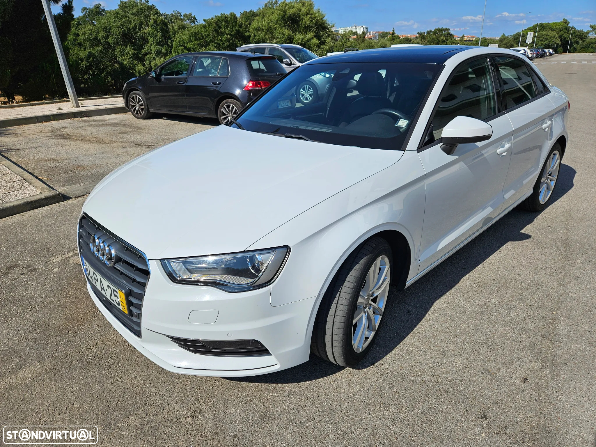 Audi A3 Limousine 1.6 TDI Attraction - 2