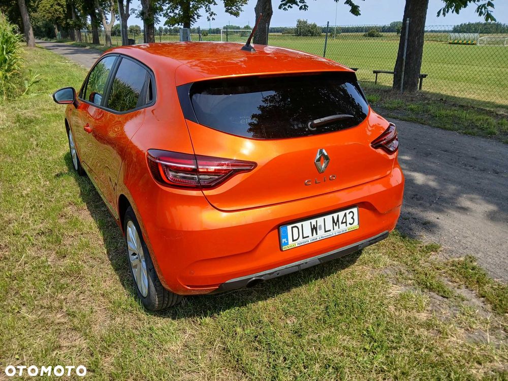 Renault Clio - 7