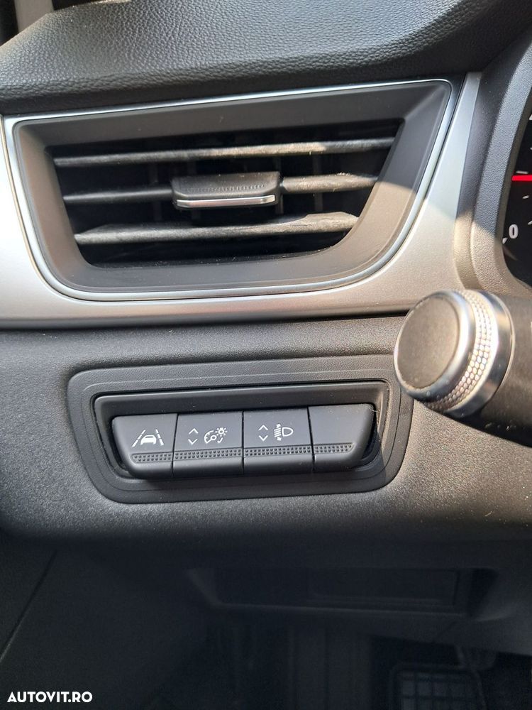 Renault Captur - 11