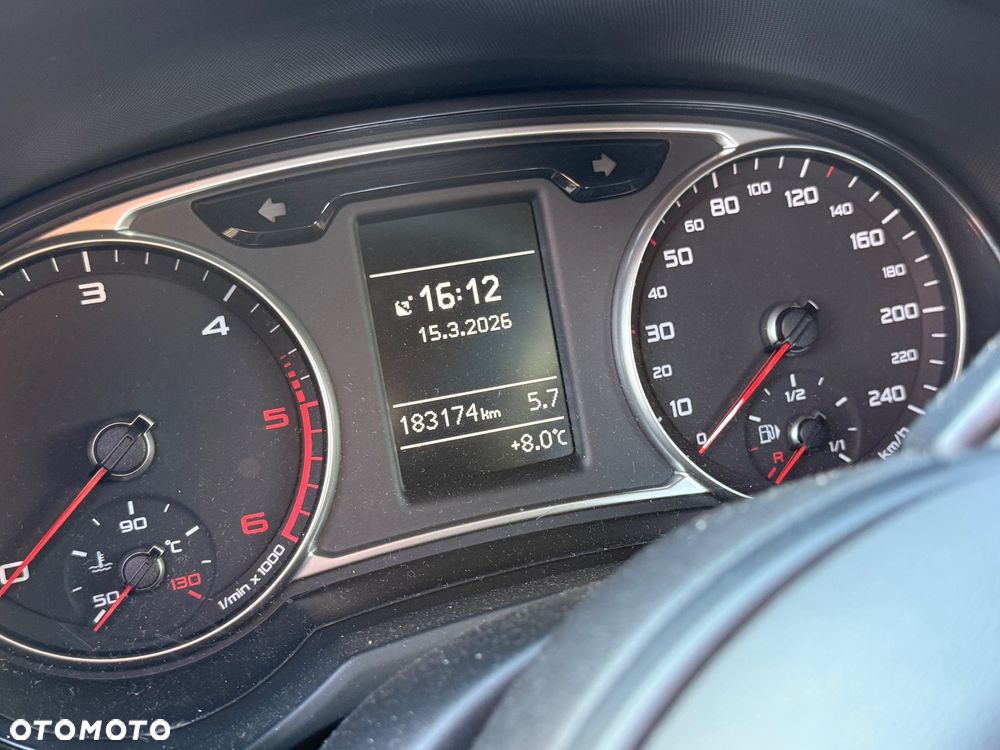Audi A1 3-drzwiowe 1.6 TDI Ambition - 4
