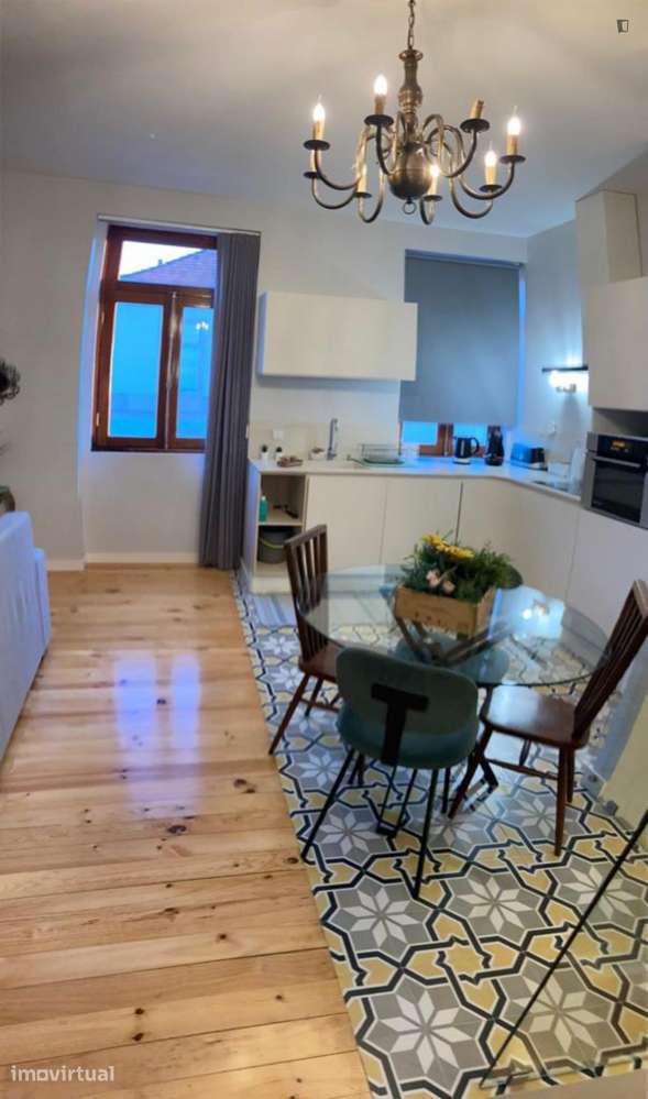 Apartamento com 1 quartos - localizado em Cedofeita Porto - Grande imagem: 5/12