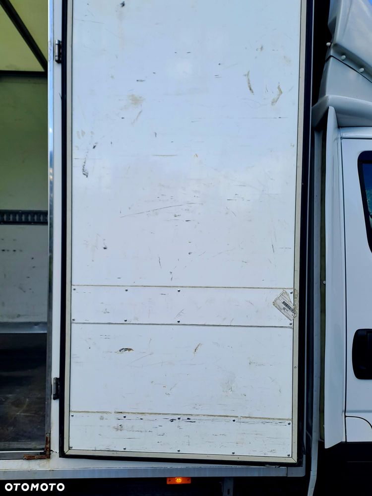 Iveco Daily | 50C18 | 3 litry  | Bliźniak | Kontener |  8EP |  Full Led - 30