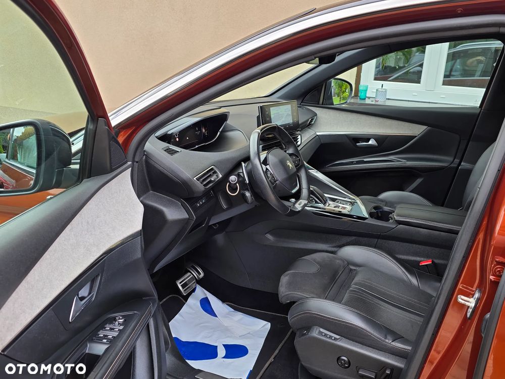 Peugeot 5008 1.6 PureTech GT S&S EAT8 - 20