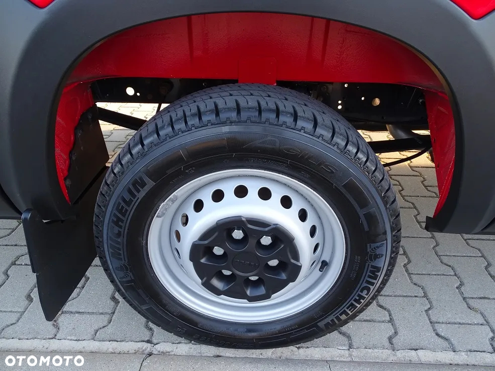 Iveco Daily 35S18 3.0 180 L4H3 Brygadówka DOKA 9 Osób BRUTTO!! UNIKAT!! JEDYNY TAKI!! JAK NOWY!! - 31