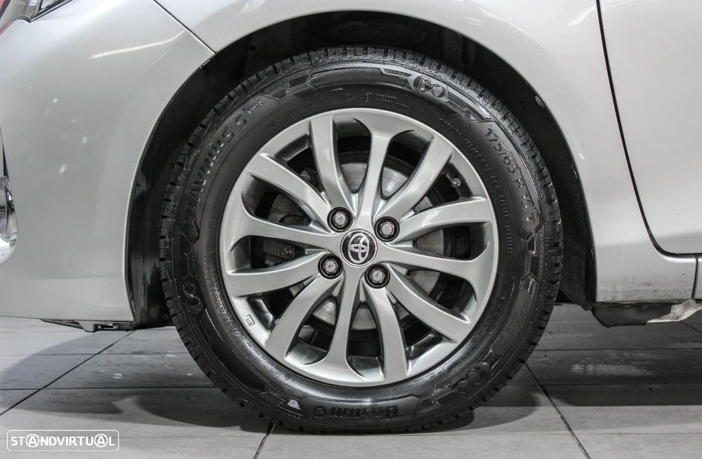 Toyota Yaris 1.4 D-4D Comfort+P.Style - 8