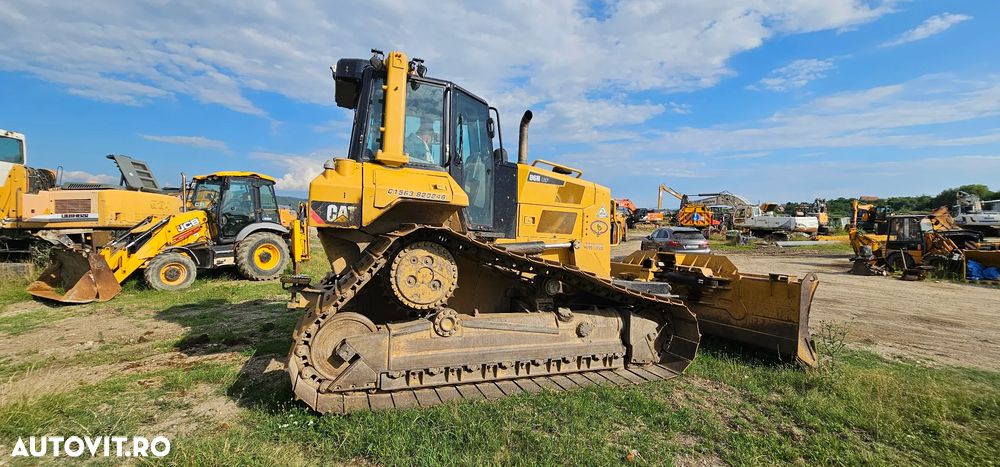 Caterpillar CAT D6N Buldozer - 4
