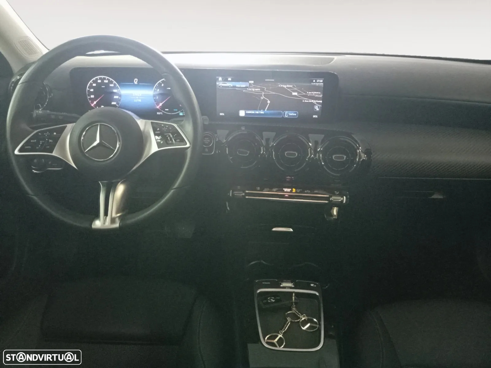 Mercedes-Benz A 200 Standard - 11