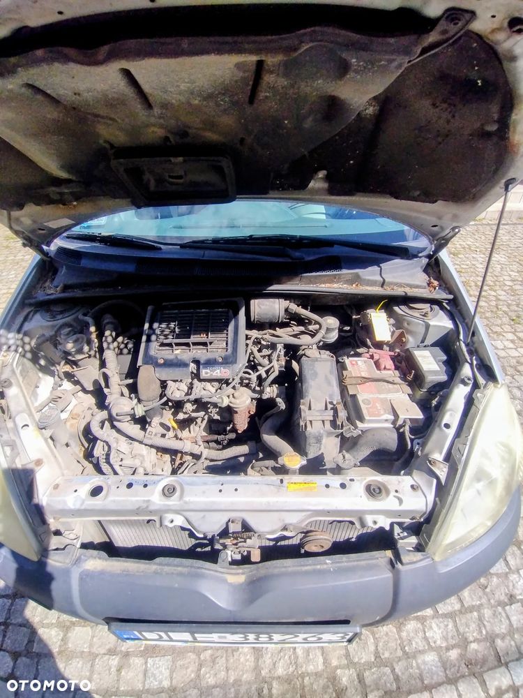 Toyota Yaris 1.4 D-4D Terra - 11