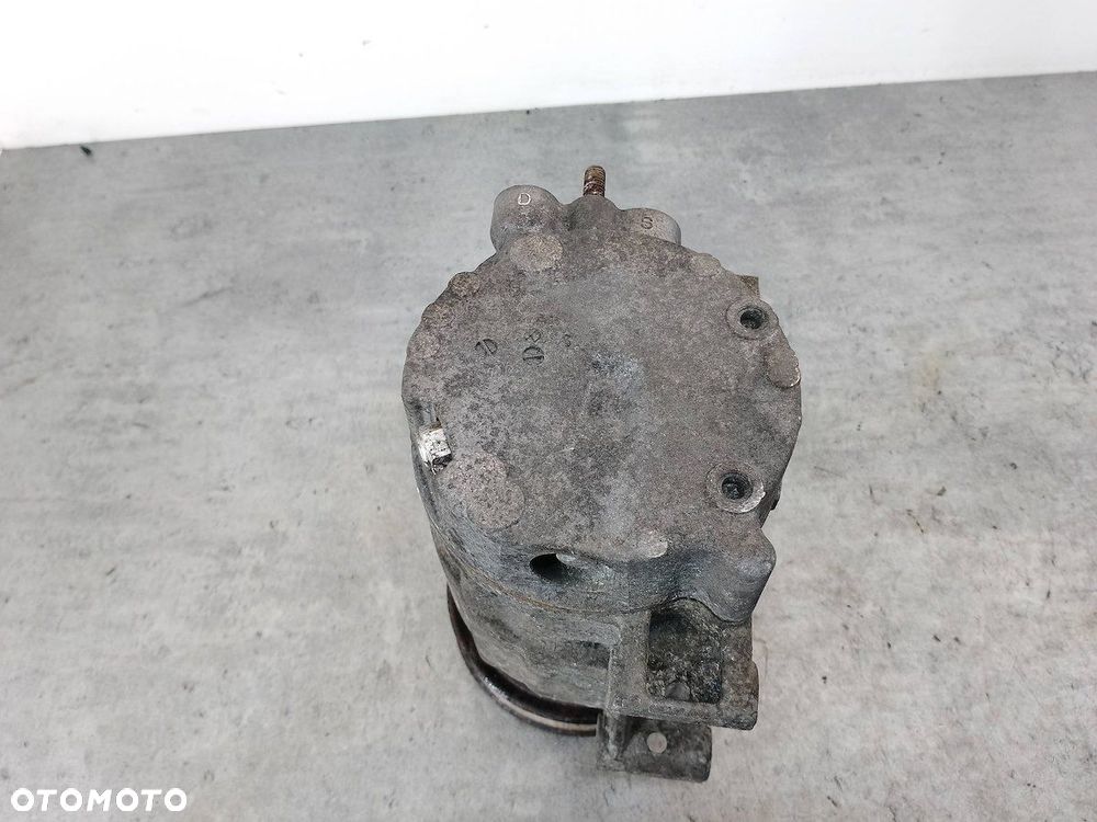 POMPA, SPRĘŻARKA KLIMATYZACJI NISSAN PRIMERA III P12 2.0 16V - 6