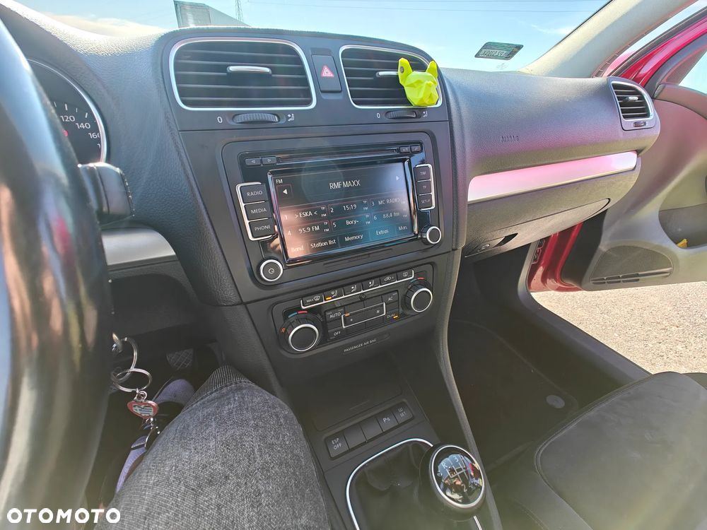 Volkswagen Golf - 20