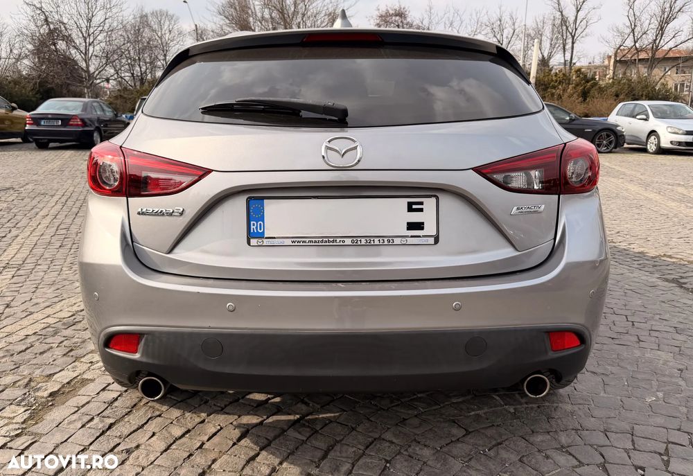 Mazda 3 G165 Revolution - 5