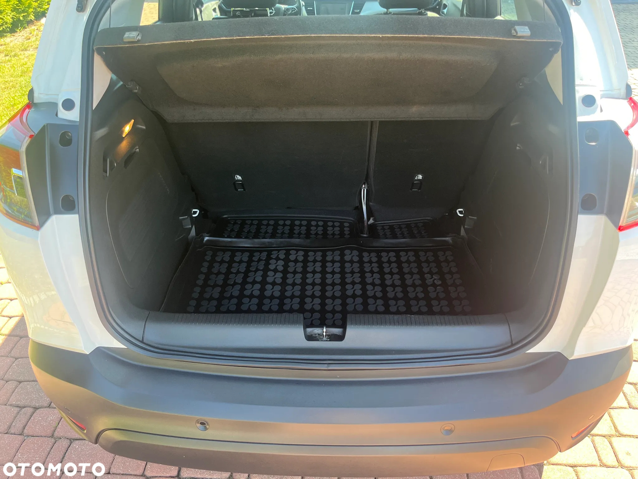 Opel Crossland X 1.2 T Elite S&S - 19