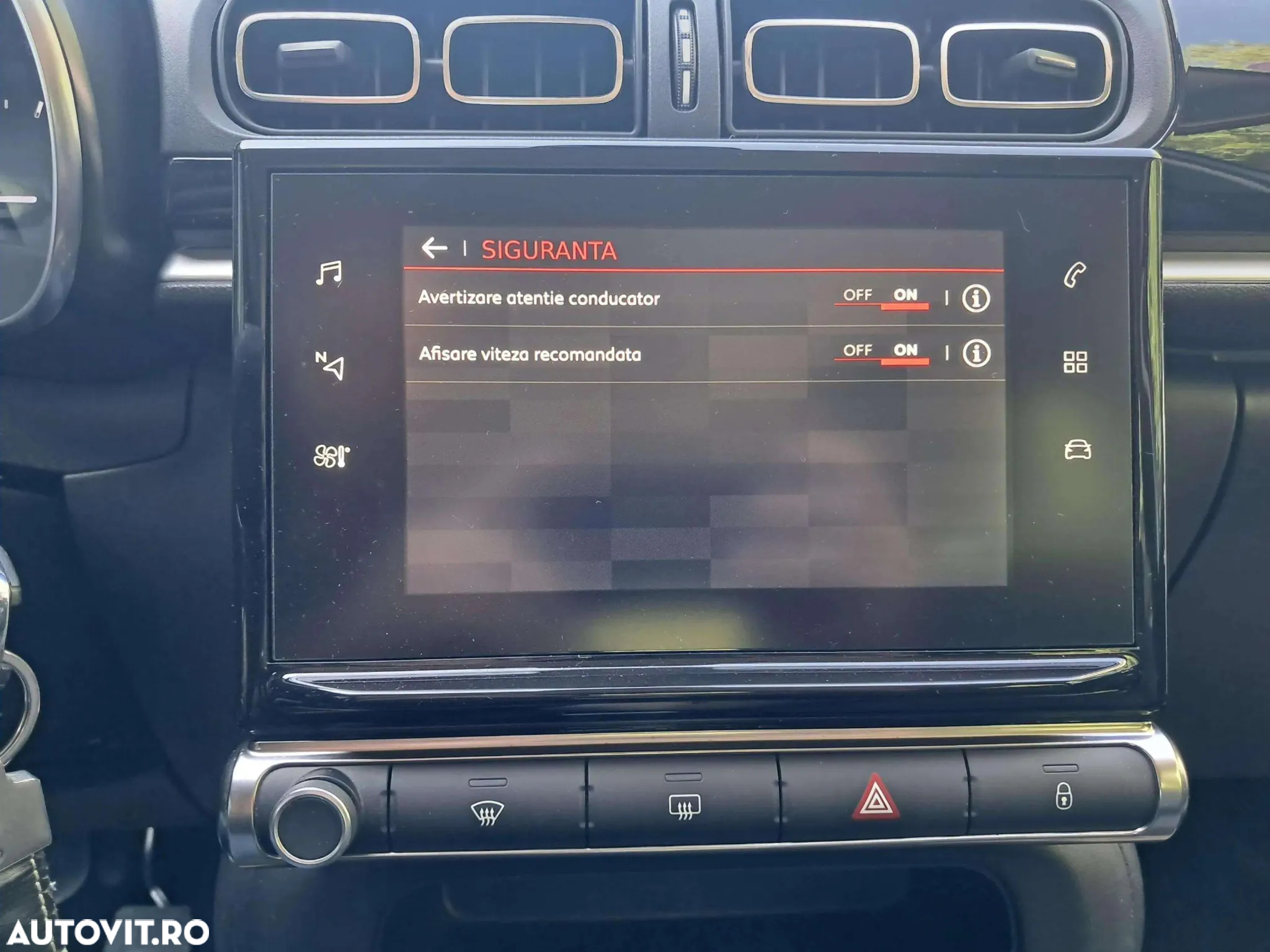 Citroën C3 1.2 PureTech S&S BVM Shine - 17