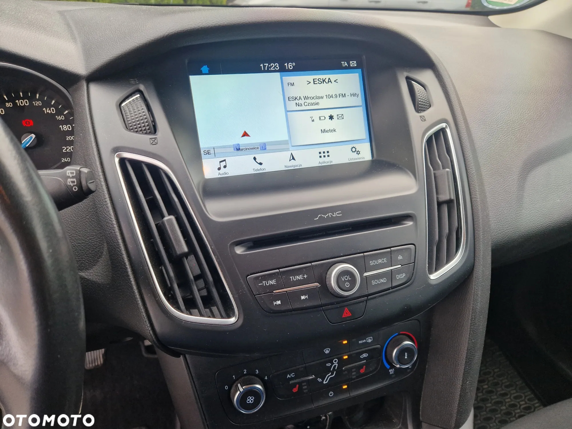 Ford Focus Turnier 1.0 EcoBoost Start-Stopp-System ACTIVE STYLE - 17