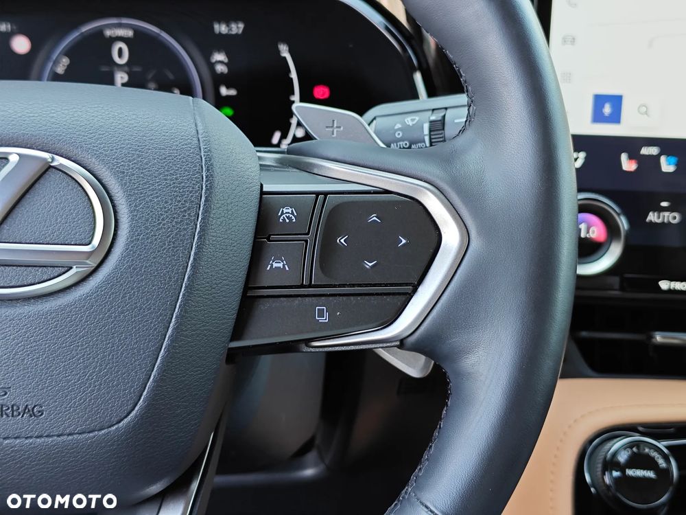 Lexus NX 350h Omotenashi AWD - 30