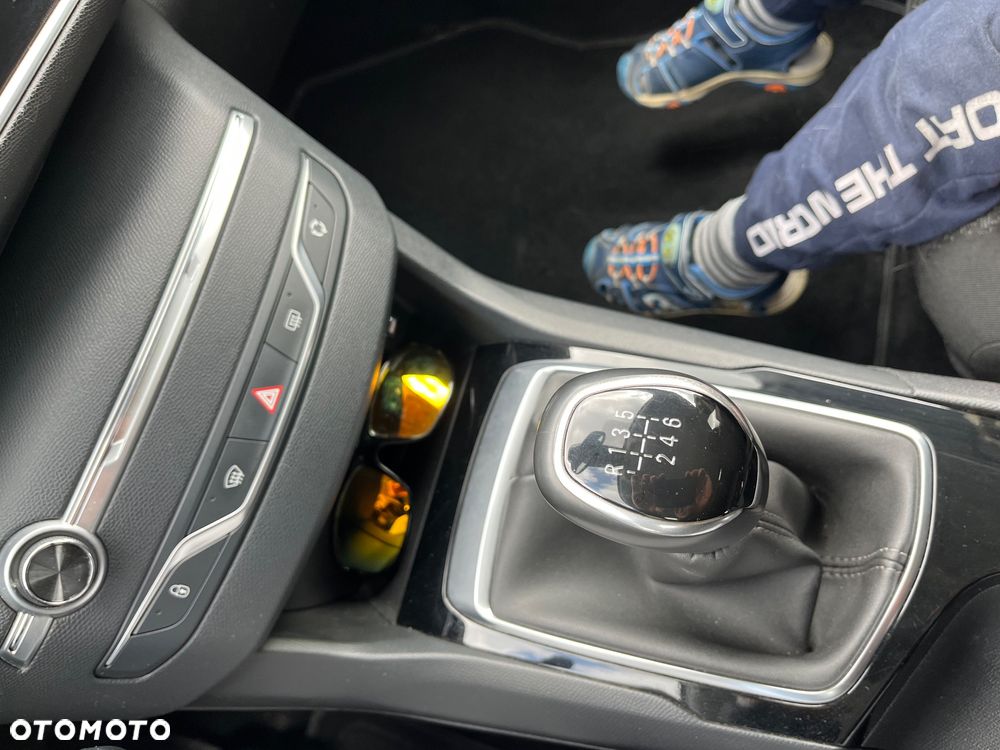 Peugeot 308 BlueHDi FAP 130 Stop & Start Allure Pack - 26