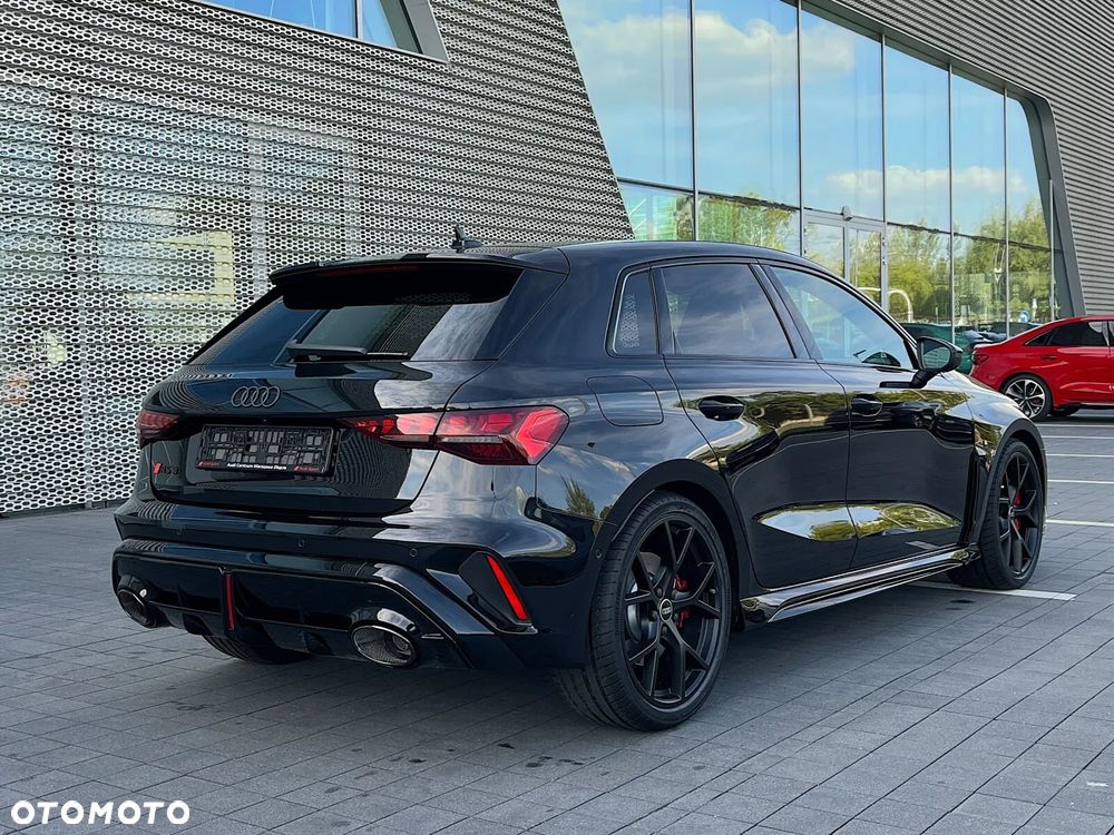 Audi RS3 Sportback - 7