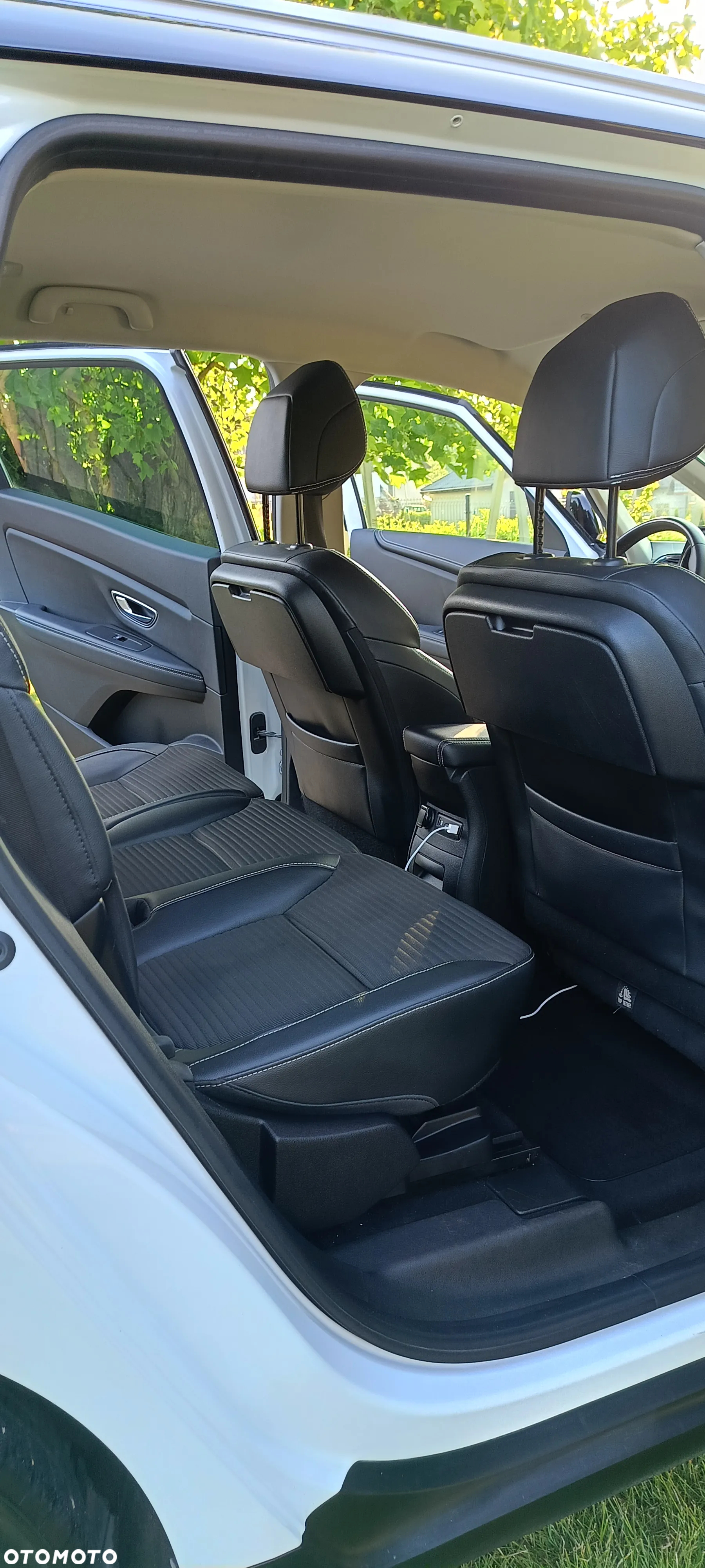 Renault Scenic 1.3 TCe FAP Intens - 2