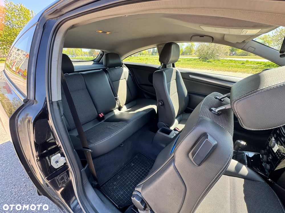 Opel Astra 1.7 CDTI - 12