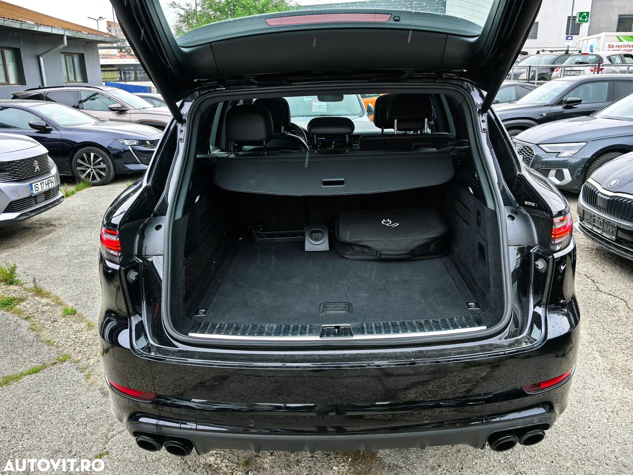 Porsche Cayenne E-Hybrid Tiptronic S Platinum Edition - 20