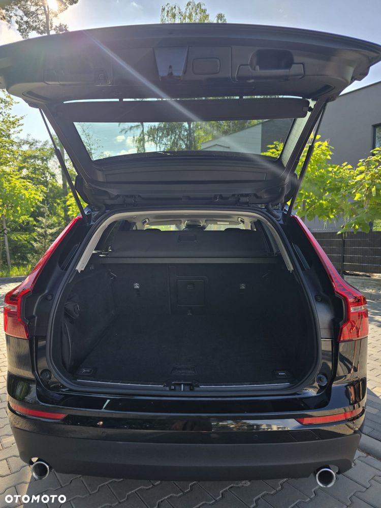 Volvo XC 60 D4 Momentum - 18